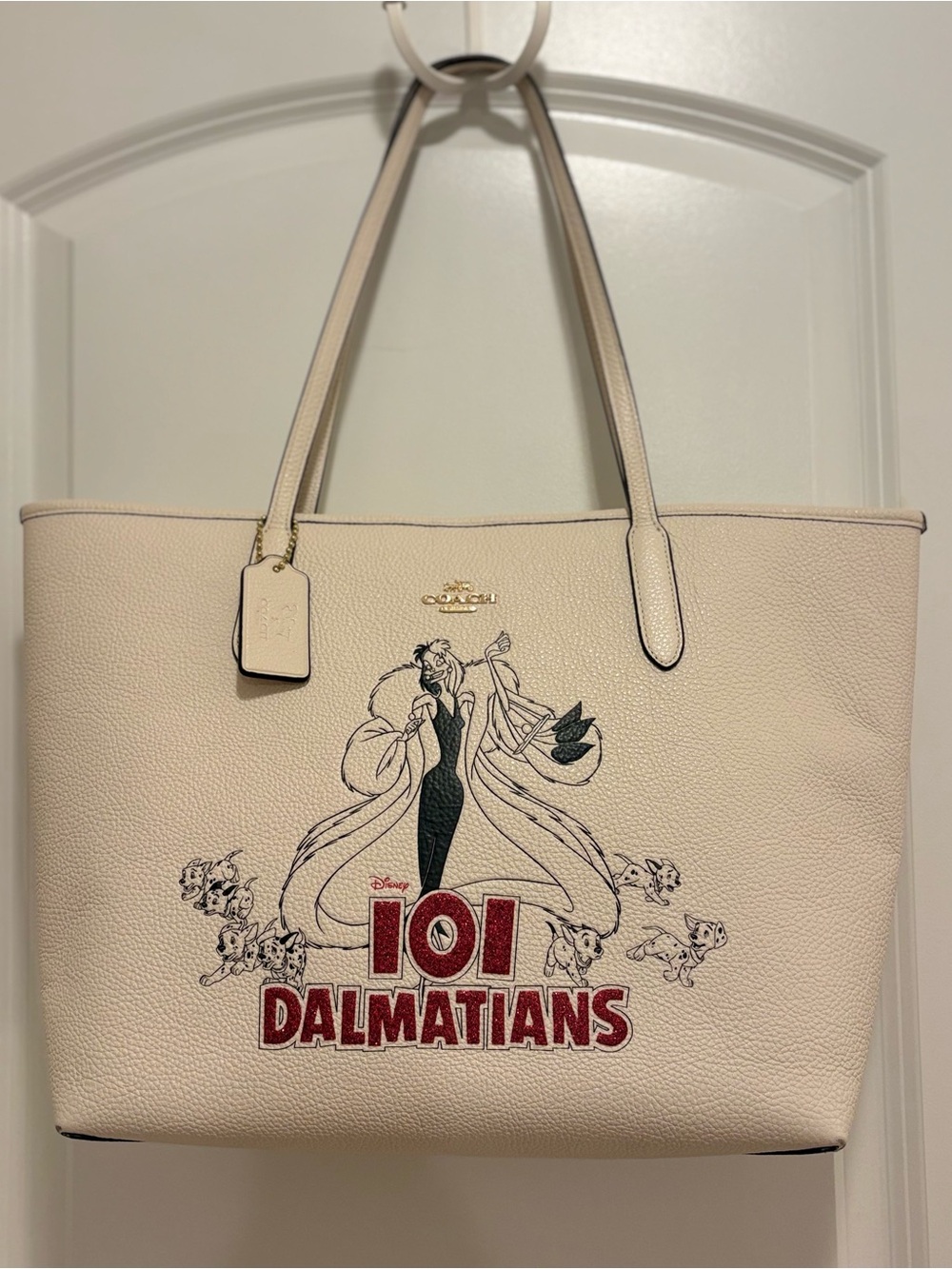 Coach x Disney Pale Leather 101 Dalmatians Tote - Retired